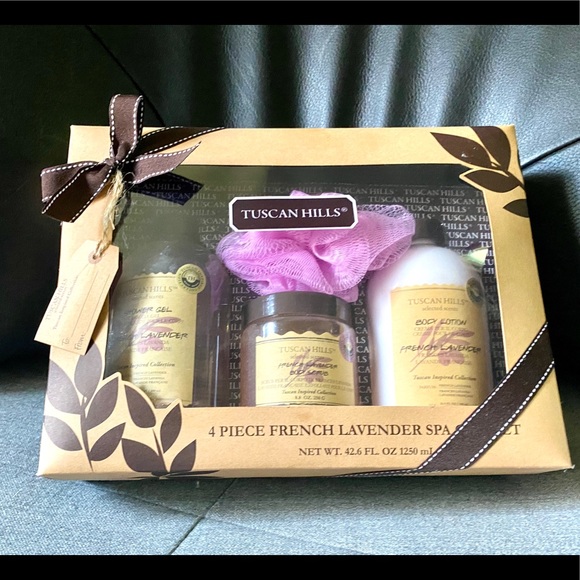 Other - 🎁 4 PIECE FRENCH LAVENDER SPA GIFT SET